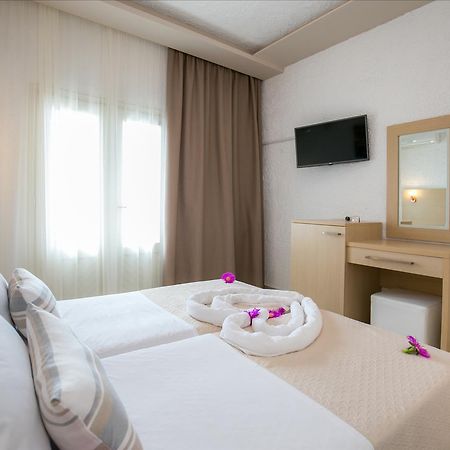 Castello Hotel Лименария Екстериор снимка